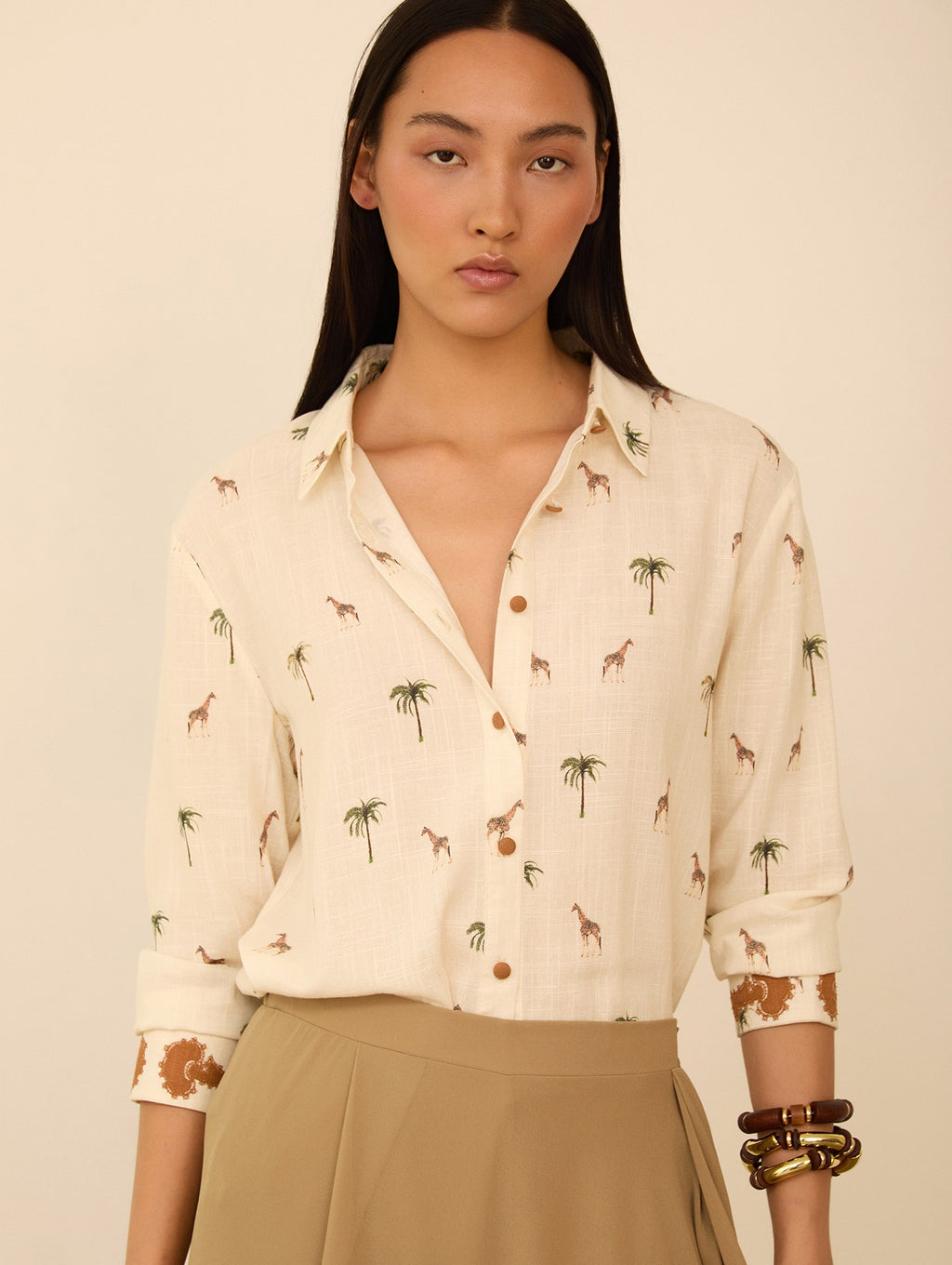 Camisa Estampado Jirafas y Palmeras