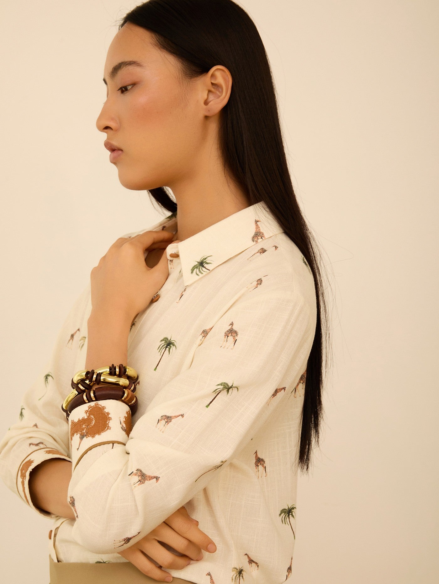 Camisa Estampado Jirafas y Palmeras