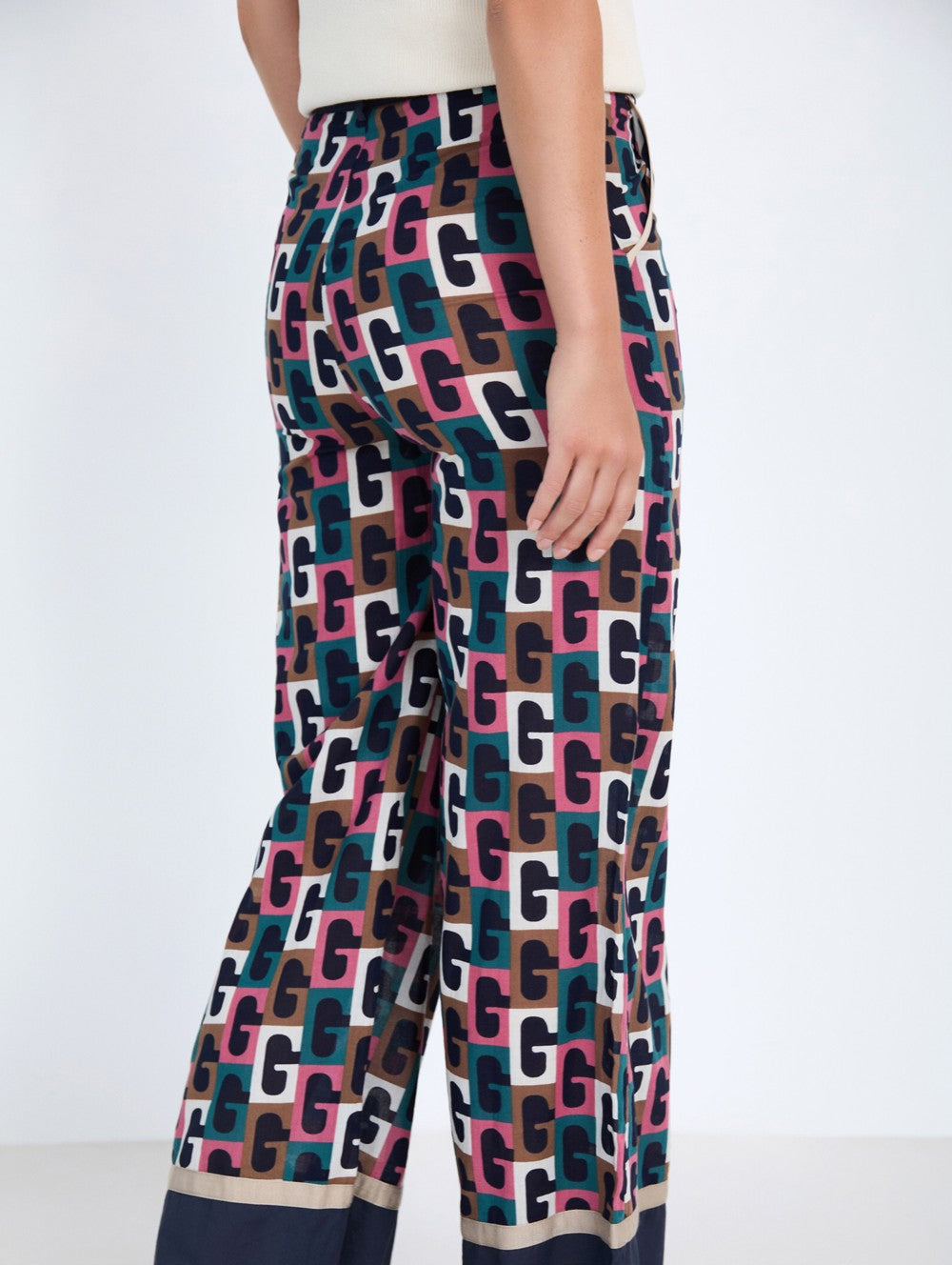 Pantalón Monograma Geométrico