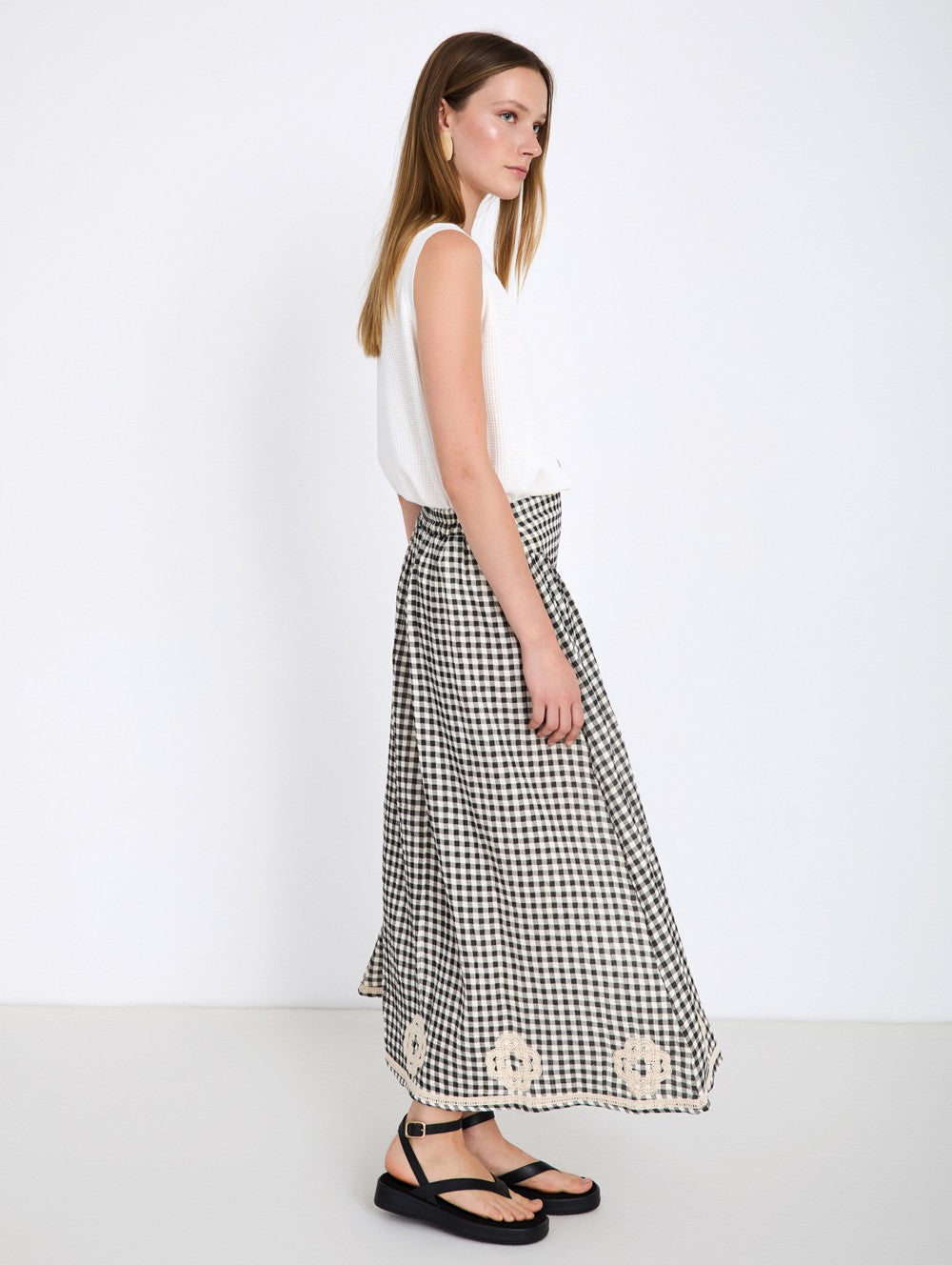 Falda Midi Vichy con Bordado