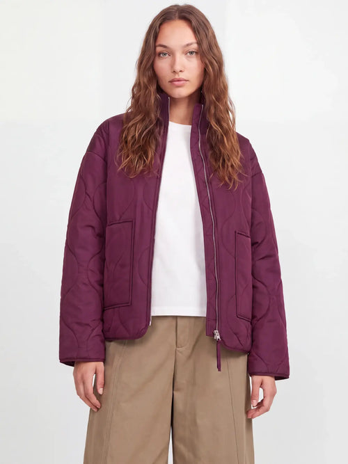 Acolchado Wine cuello bomber