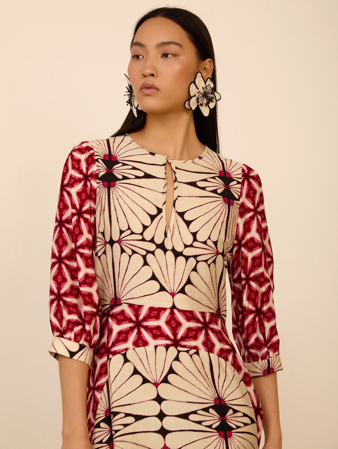 Vestido Midi Estampado Asimétrico