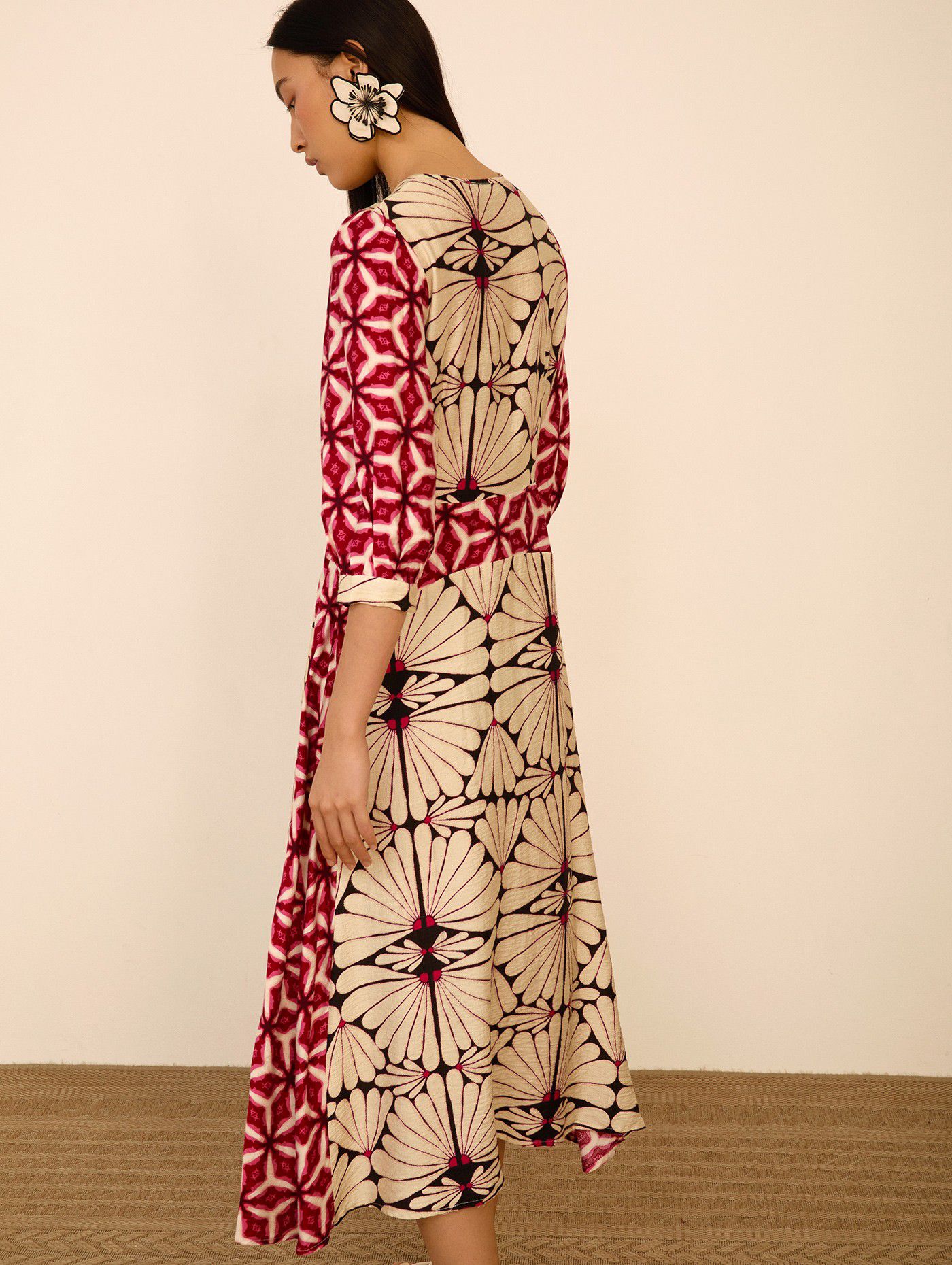 Vestido Midi Estampado Asimétrico